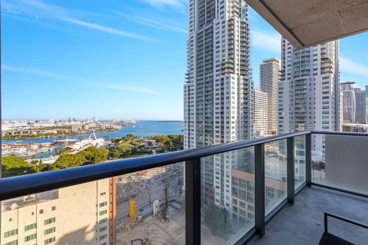 Corner Condo W/ Unrivaled Views Miami Kültér fotó